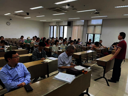行管见习动员大会