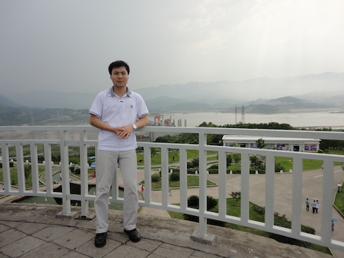 施远涛 施远涛